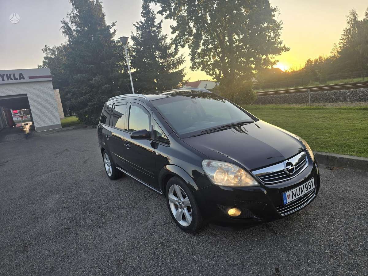 Opel Zafira 2009 — engine 1686 cm³, 125 HP (92kW)