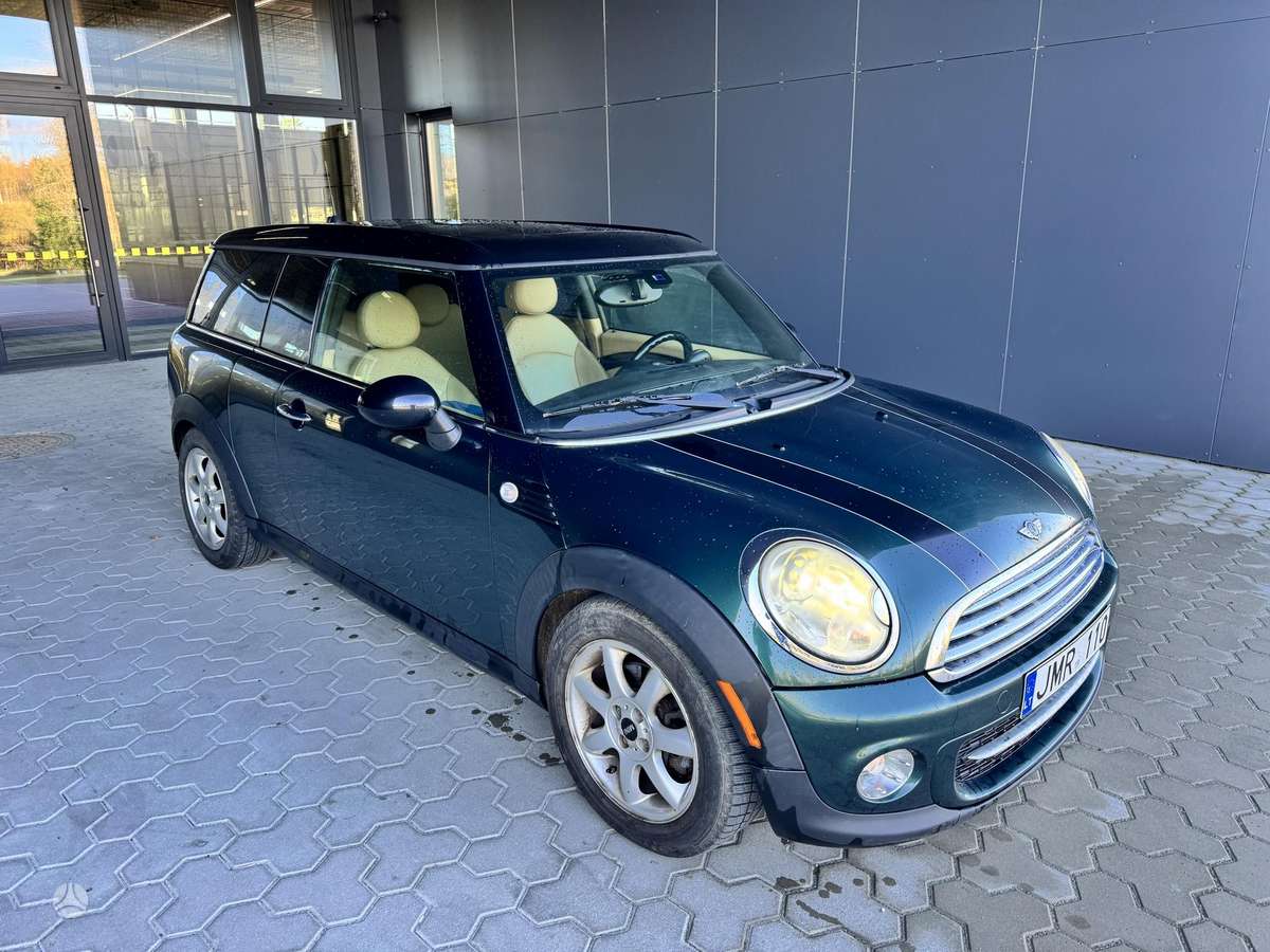 Mini Clubman 2009 — rear view