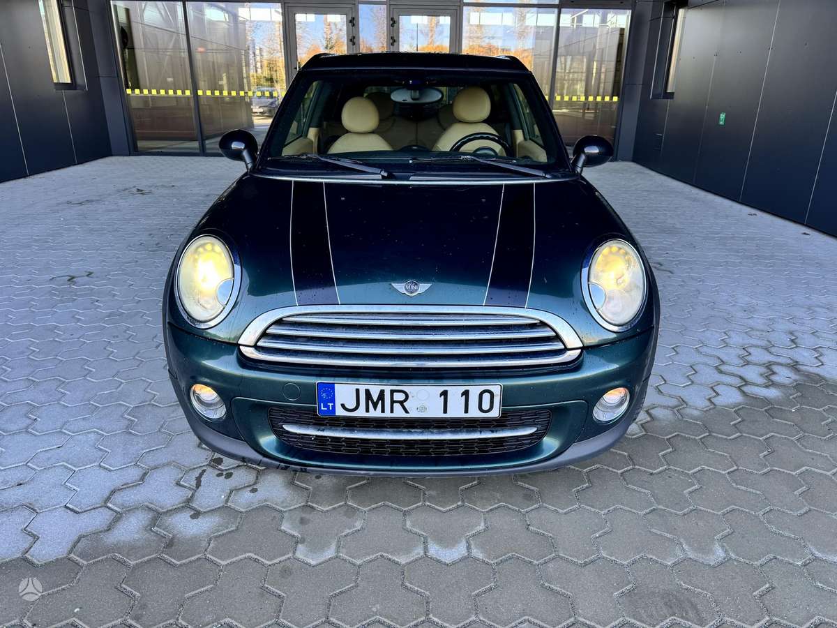 Mini Clubman 2009 — interior