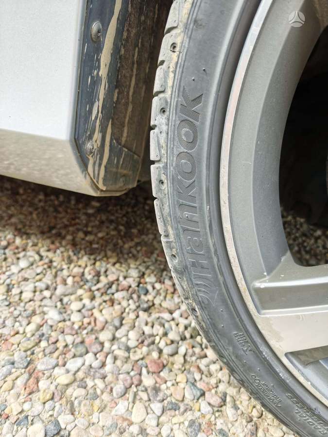 Volvo V60 2011 — photo 10