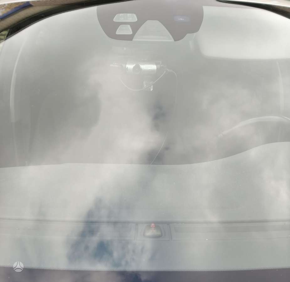 Volvo V60 2011 — photo 9