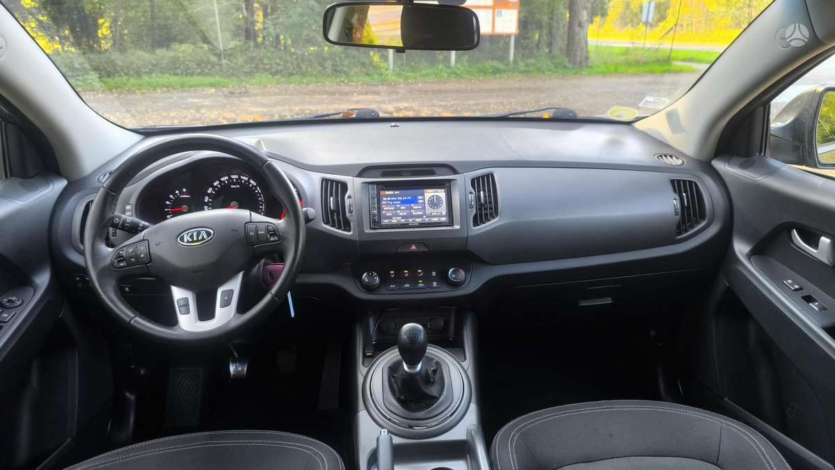Kia Sportage 2012 — photo 10