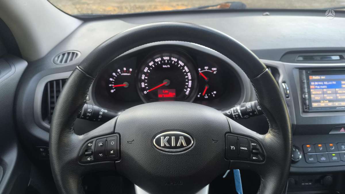 Kia Sportage 2012 — photo 12