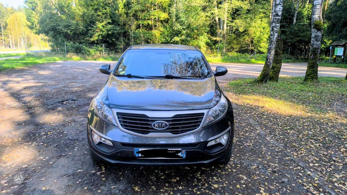 Kia Sportage 2012 — rear view