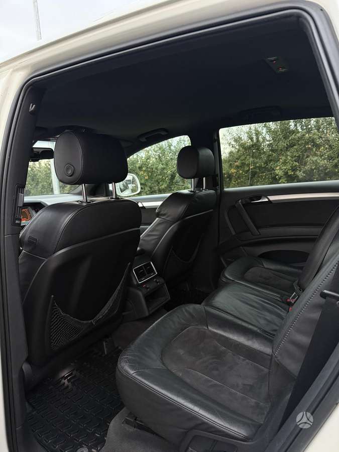 Audi Q7 2008 — photo 8