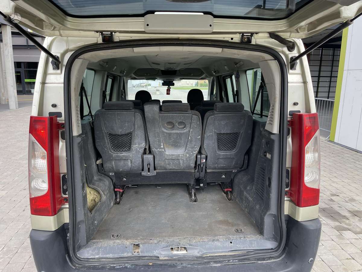 Citroen Jumpy 2009 — photo 11