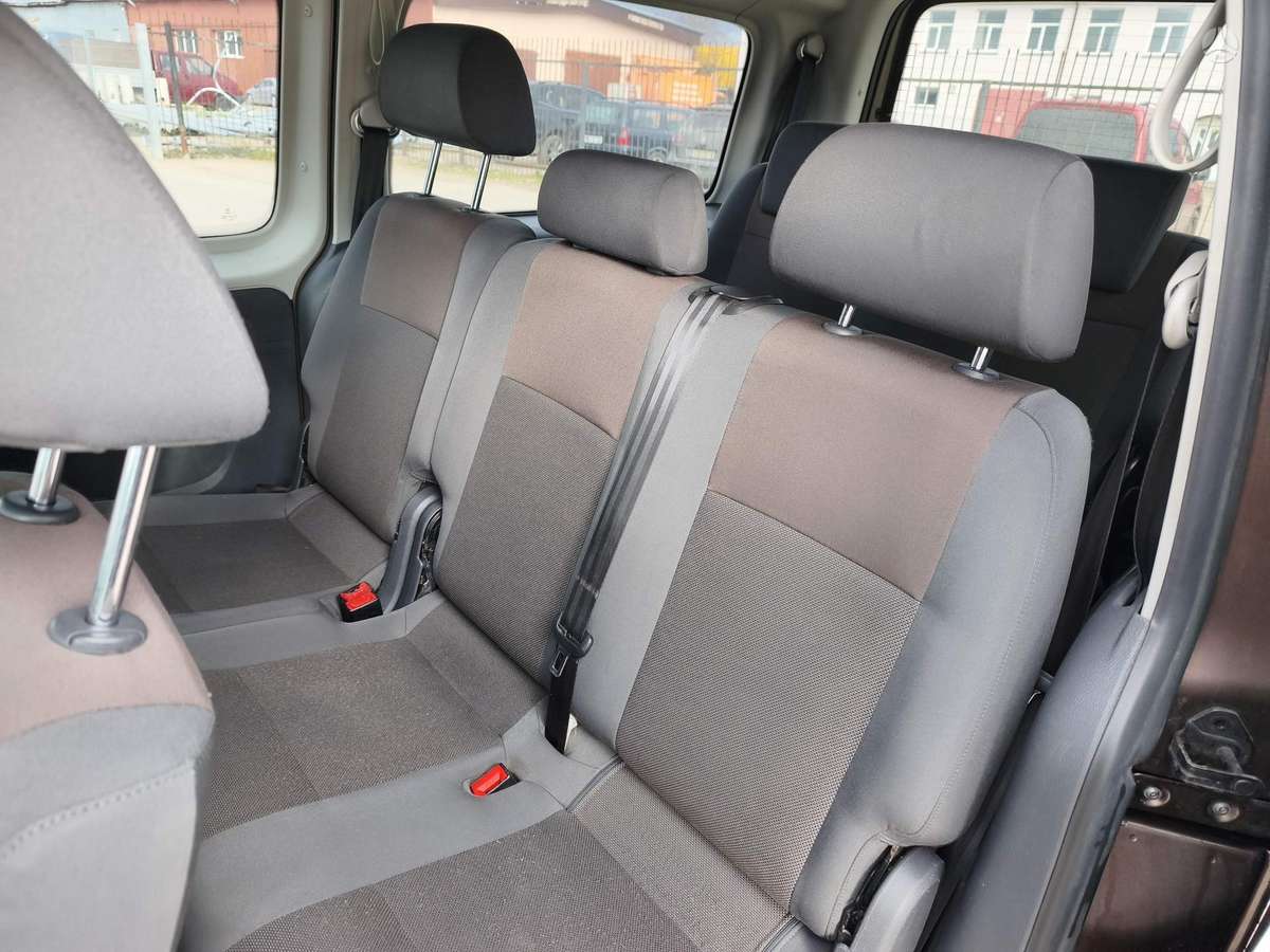 Volkswagen Caddy 2012 — photo 10