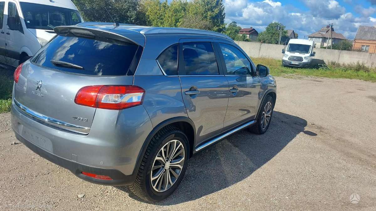 Peugeot 4008 2012 — engine 1798 cm³, 150 HP (110kW)