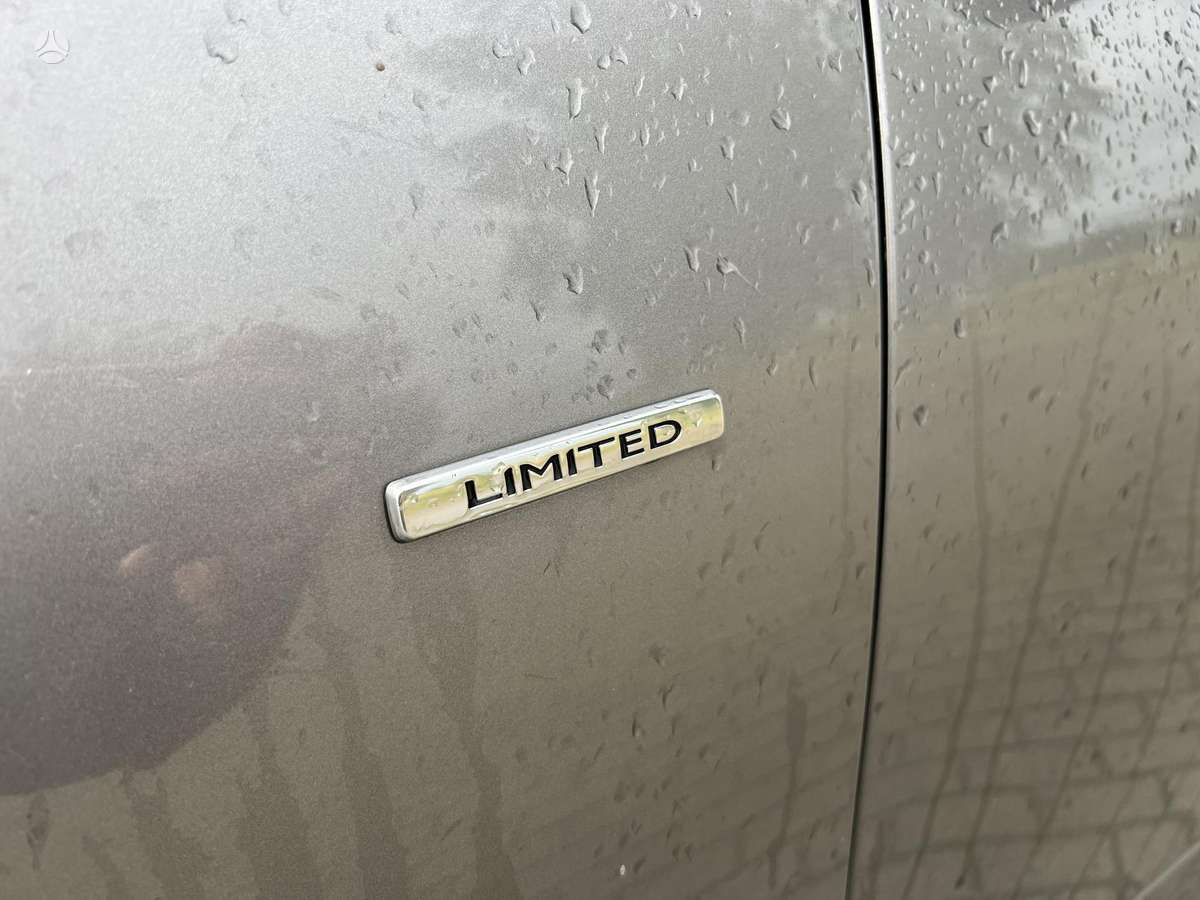 Renault Grand 2015 — photo 8