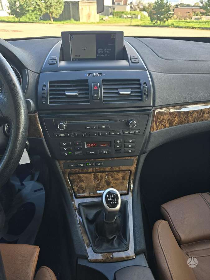 BMW X3 2009 — photo 20