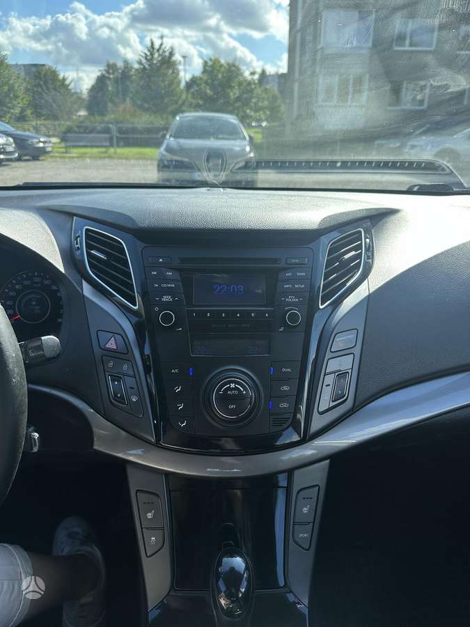 Hyundai i40 2012 — photo 20