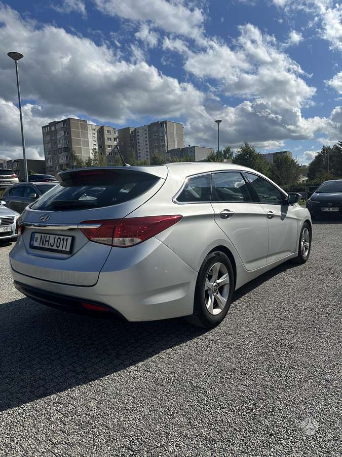 Hyundai i40 2012 — photo 5