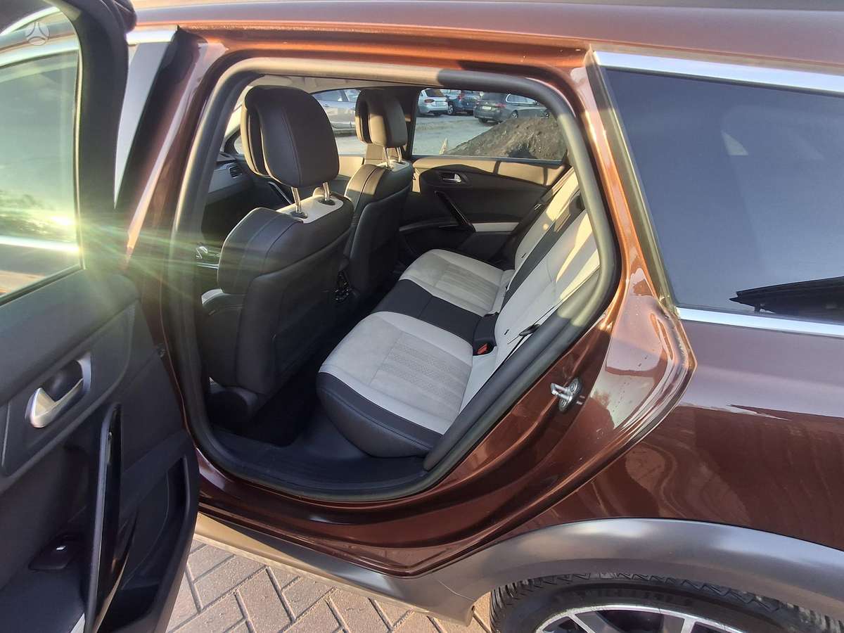Peugeot 508 2013 — photo 14