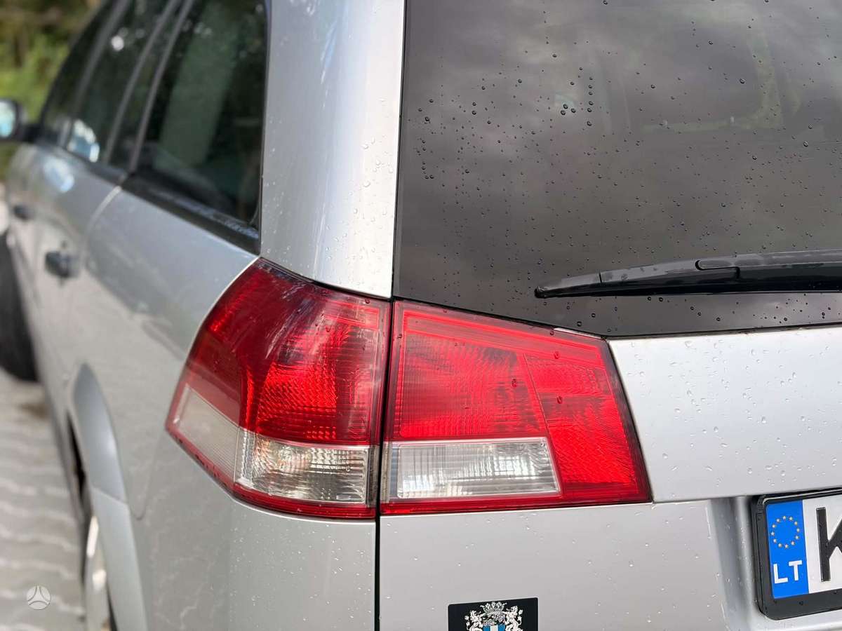 Opel Vectra 2006 — photo 11