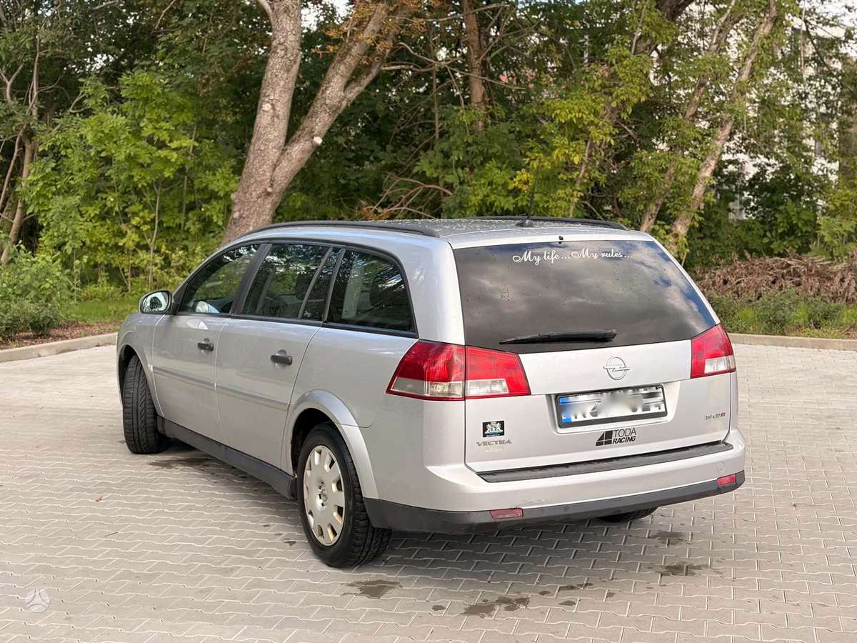 Opel Vectra 2006 — engine 1910 cm³, 120 HP (88kW)
