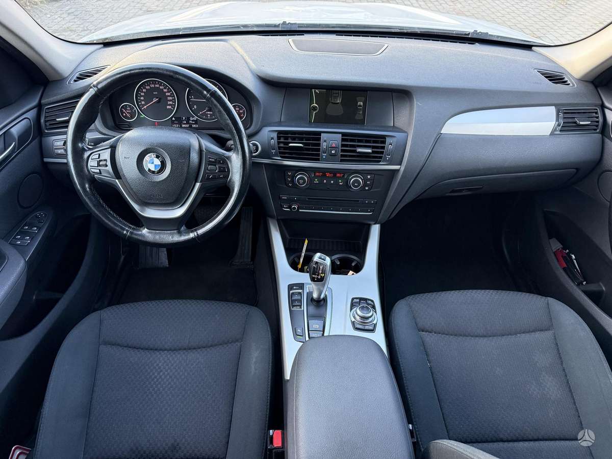 BMW X3 2013 — фото 11
