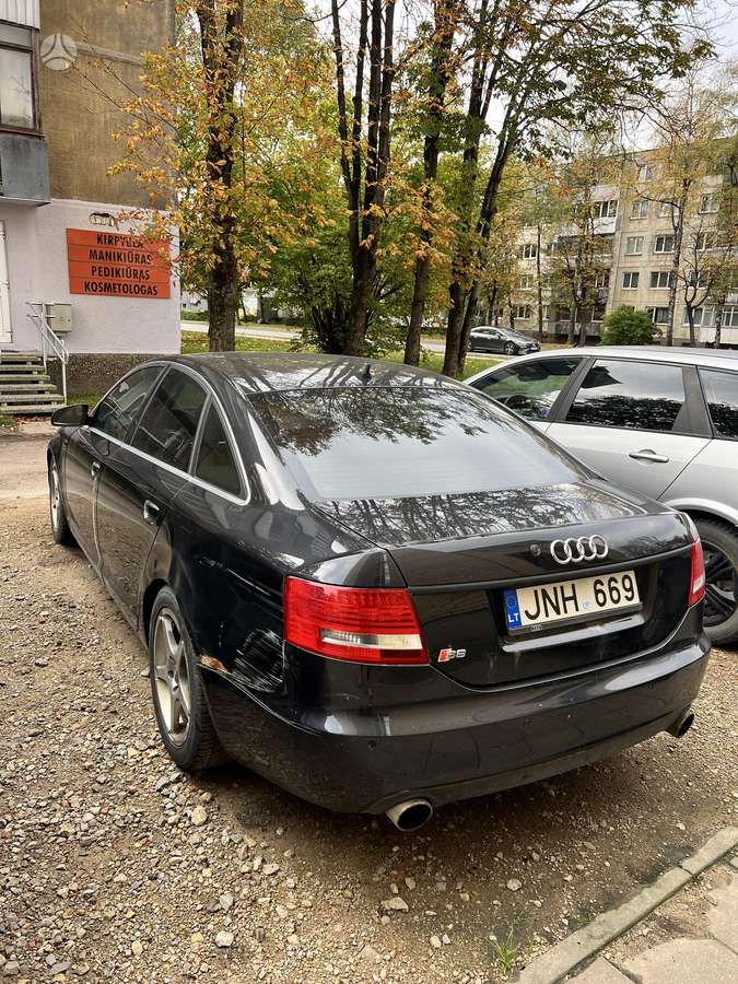 Audi A6 2005 — двигун 3123 cm³, 256 HP (188kW)