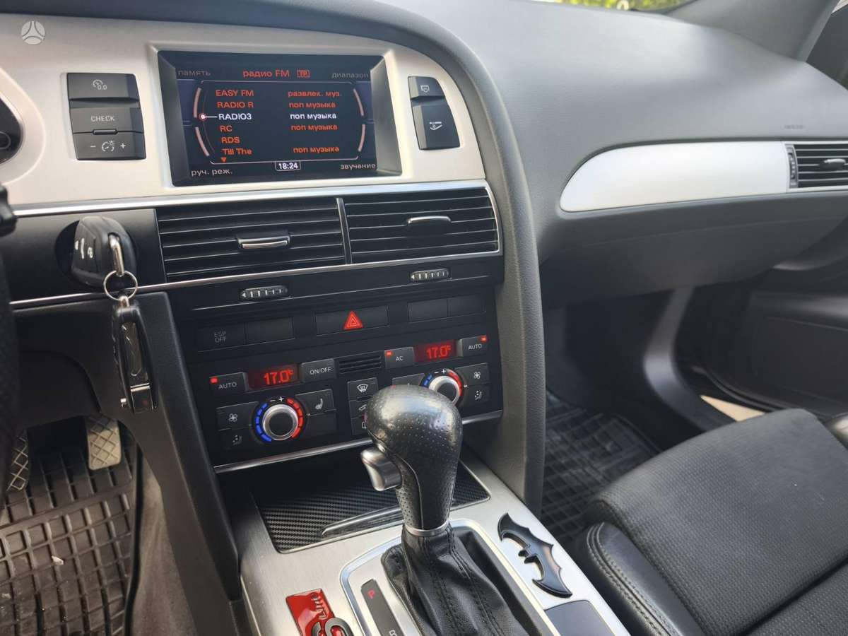 Audi A6 2010 — photo 5