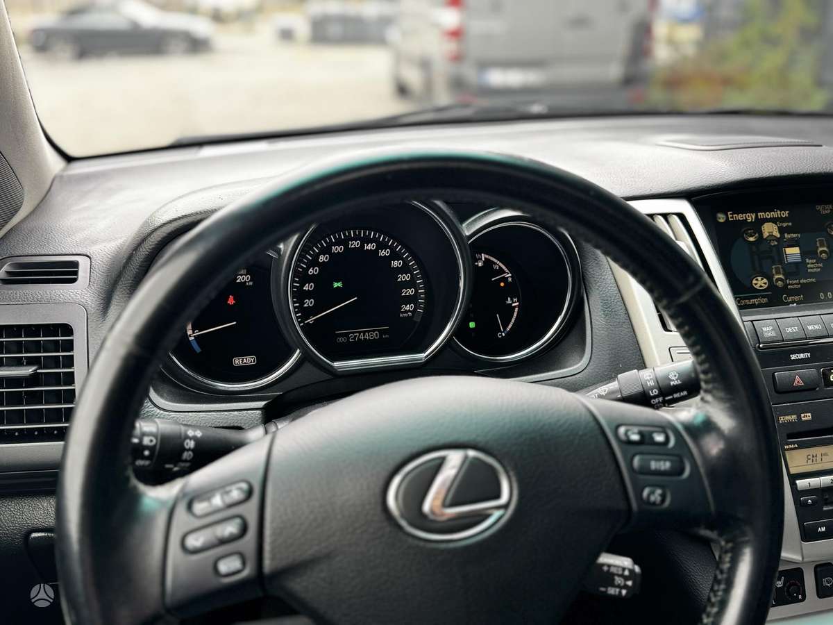 Lexus RX 2007 — photo 11