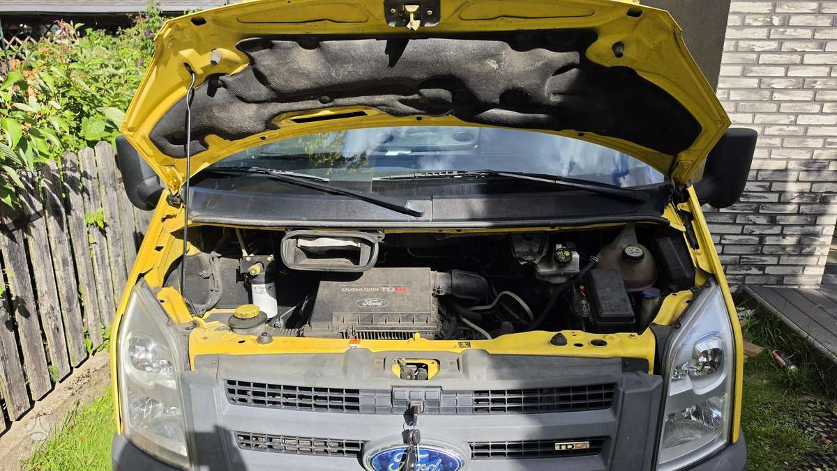Ford Transit 2007 — photo 10