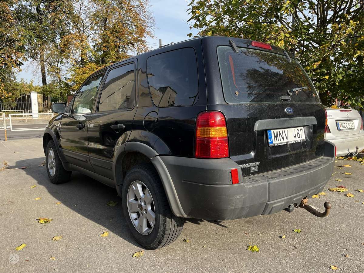 Ford Maverick 2005 — салон