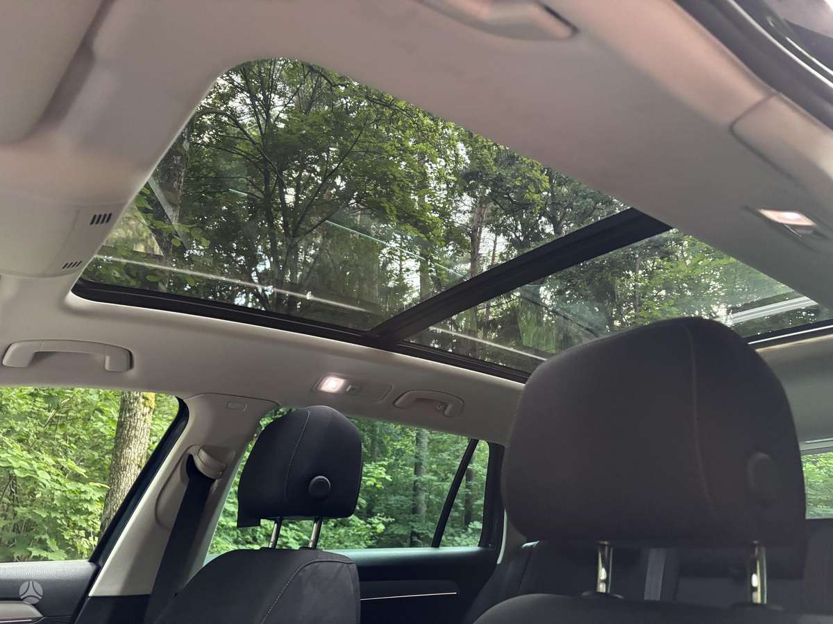 Volkswagen Passat 2015 — photo 10