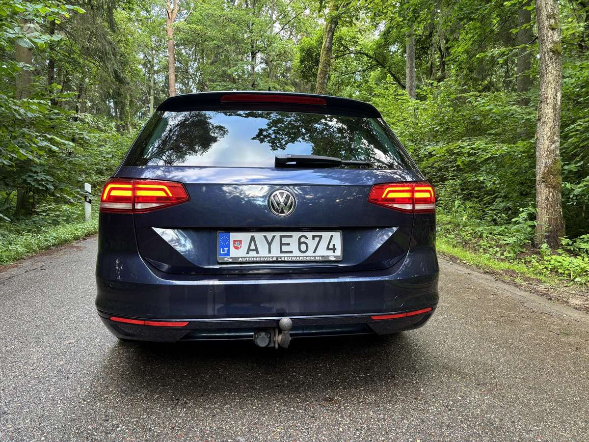 Volkswagen Passat 2015 — engine 1598 cm³, 120 HP (88kW)