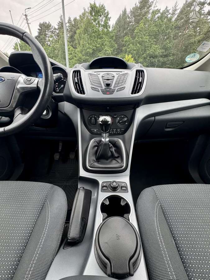 Ford C-MAX 2013 — photo 23
