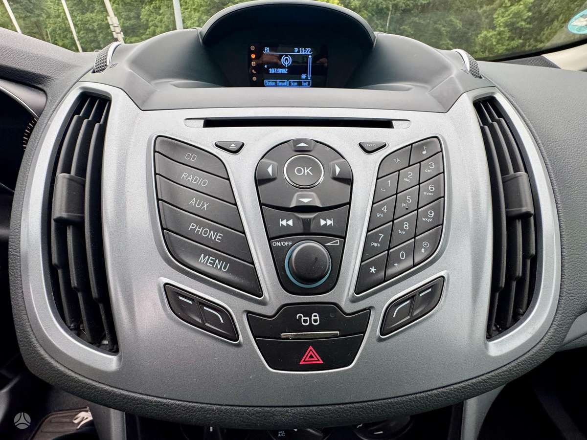 Ford C-MAX 2013 — photo 25
