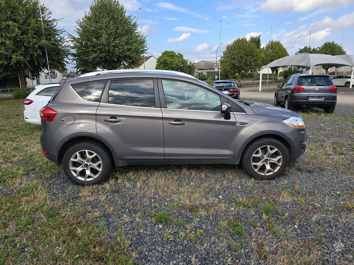 Ford Kuga 2012 — photo 7