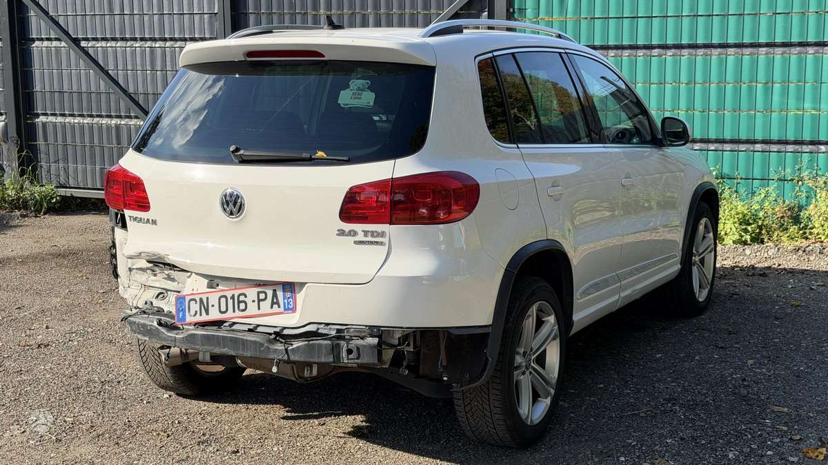 Volkswagen Tiguan 2012 — photo 5
