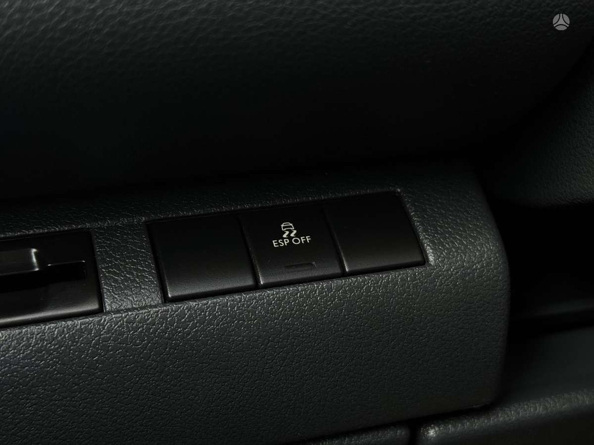 Peugeot 5008 2010 — photo 17