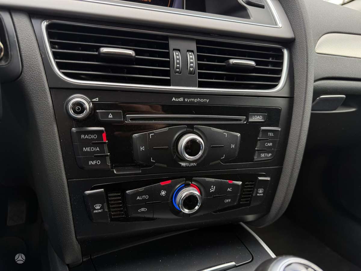 Audi A4 2012 — photo 13
