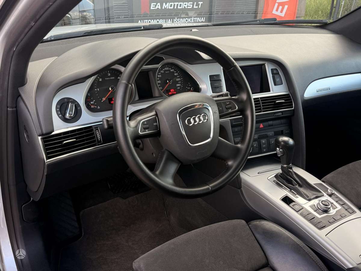 Audi A6 2009 — photo 12