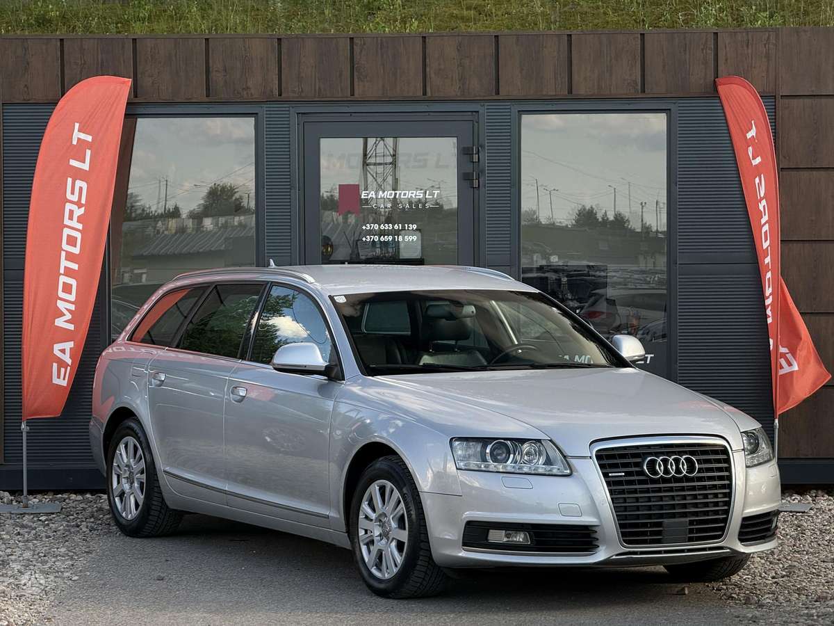 Audi A6 2009 — interior