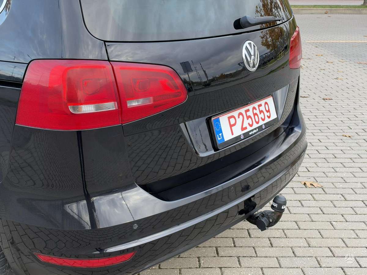 Volkswagen Sharan 2011 — photo 11