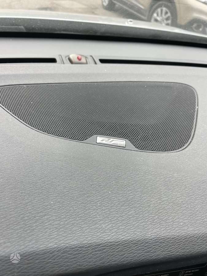 Volvo V60 2013 — photo 6