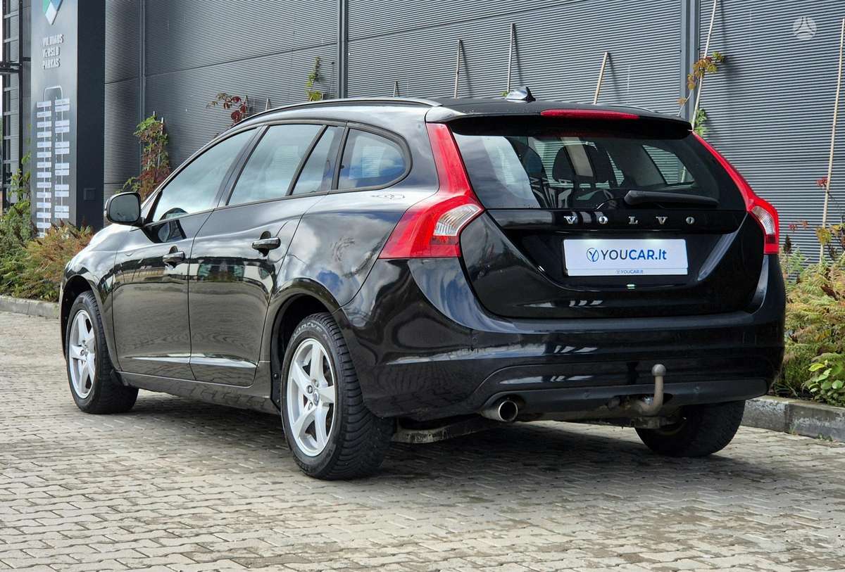 Volvo V60 2014 — photo 5