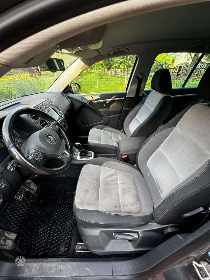 Volkswagen Tiguan 2012 — photo 7