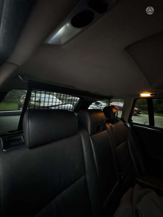 BMW 520 2009 — photo 8
