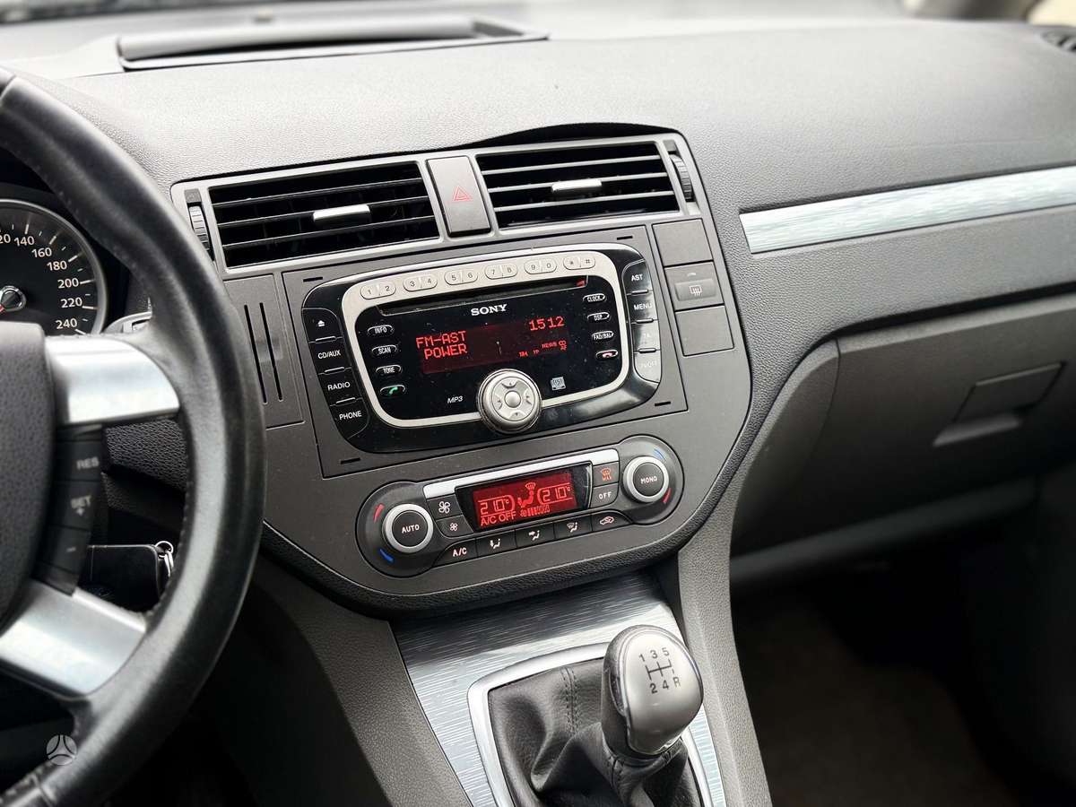 Ford C-MAX 2009 — photo 10