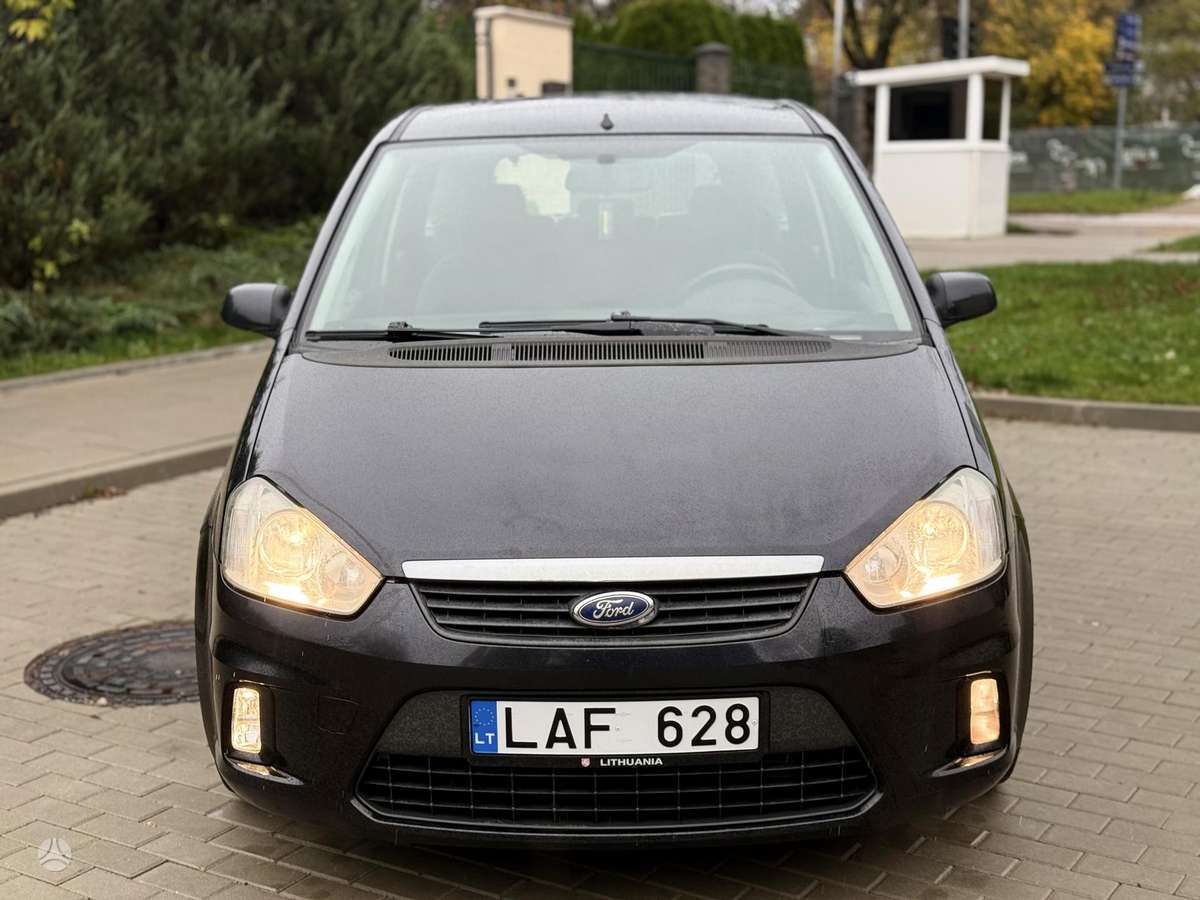 Ford C-MAX 2009 — rear view