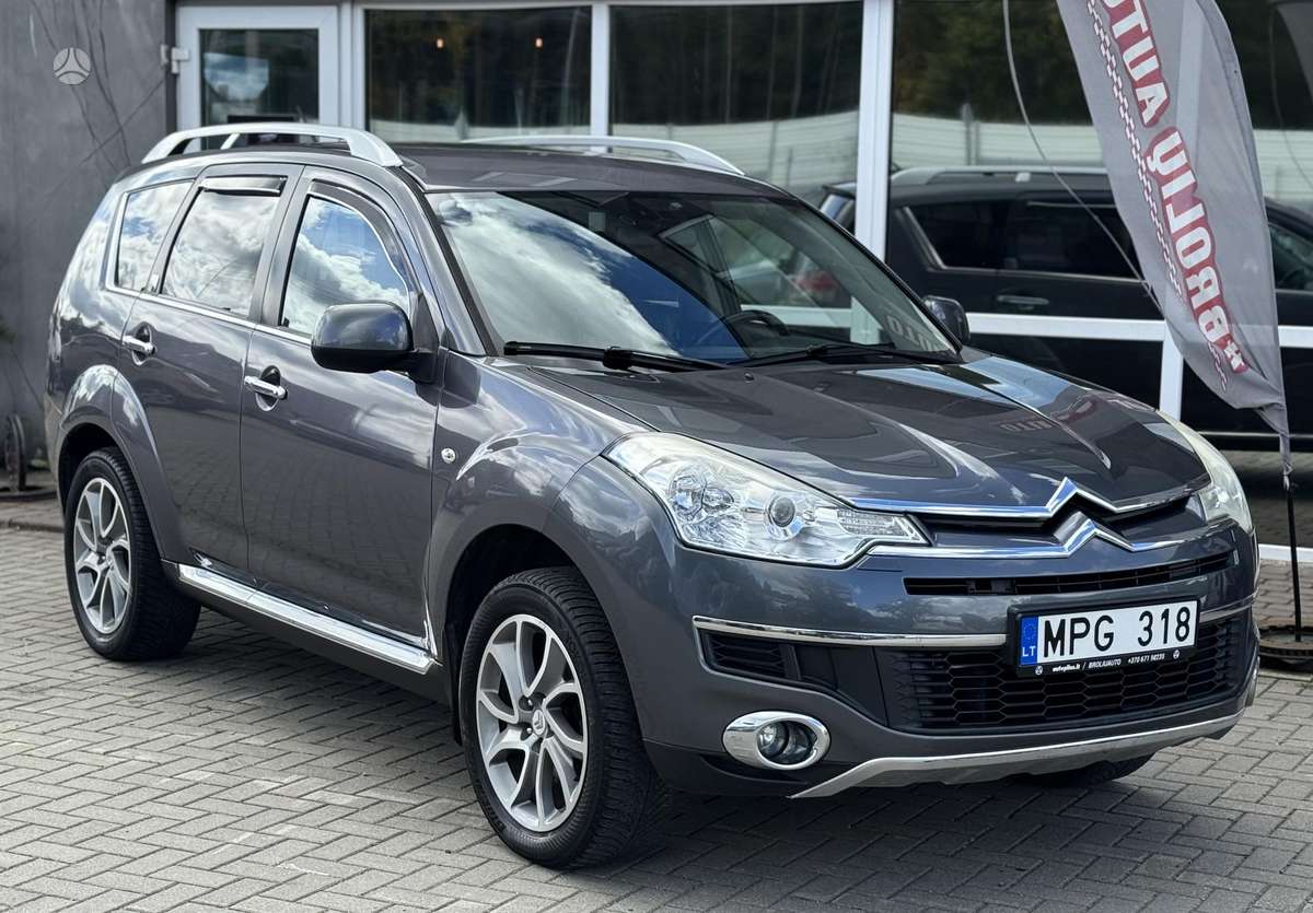 Citroen C-Crosser 2010 — двигун 2200 cm³, 156 HP (115kW)