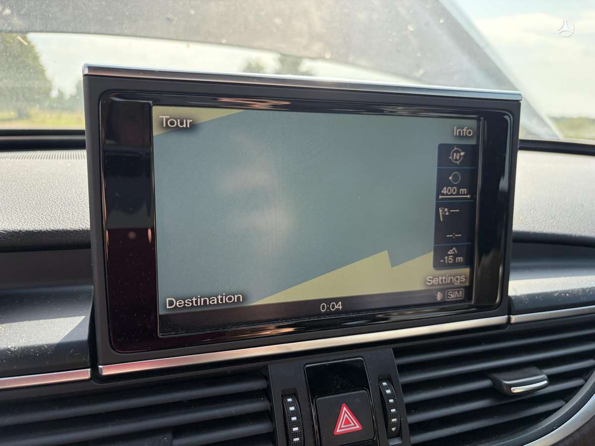Audi A6 2014 — photo 9