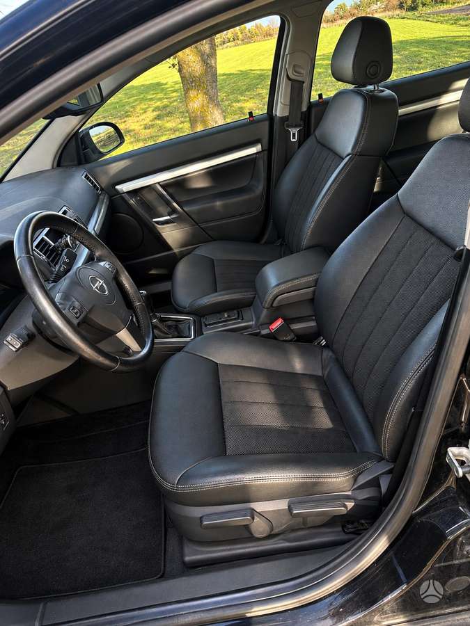 Opel Vectra 2009 — photo 7