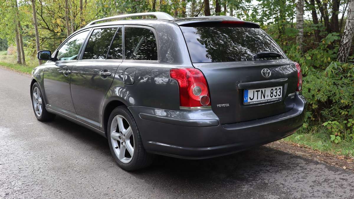 Toyota Avensis, 2006