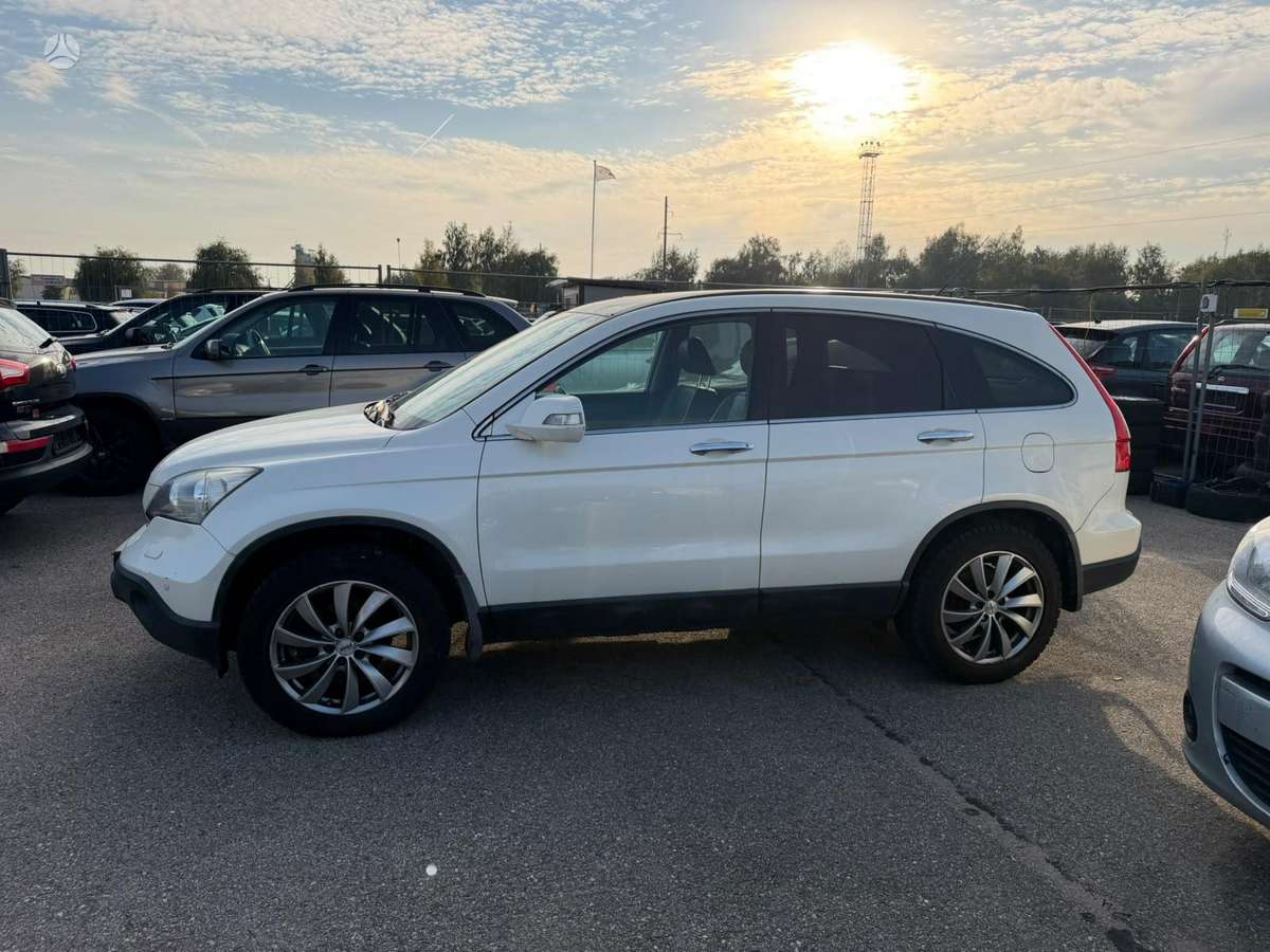 Honda CR-V 2008 — engine 2204 cm³, 140 HP (103kW)