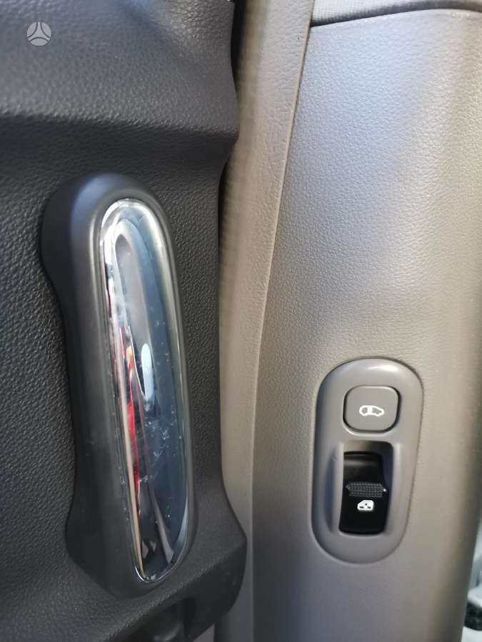 Kia Carnival 2007 — photo 12
