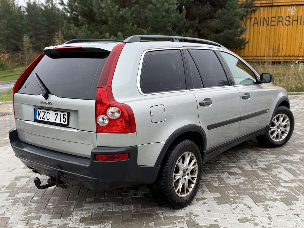 Volvo XC90 2004 — двигун 2401 cm³, 163 HP (120kW)
