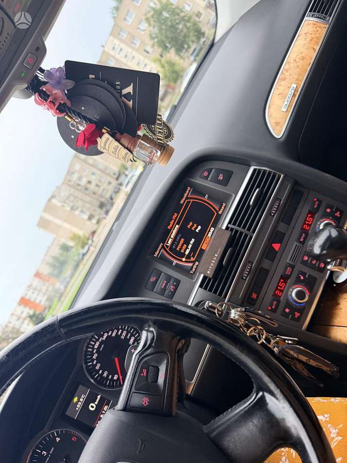 Audi A6 2006 — photo 16